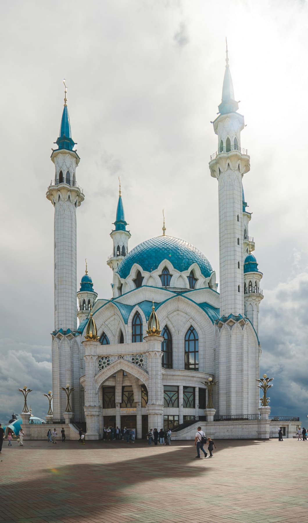 Казанский кремль и Баумана 6