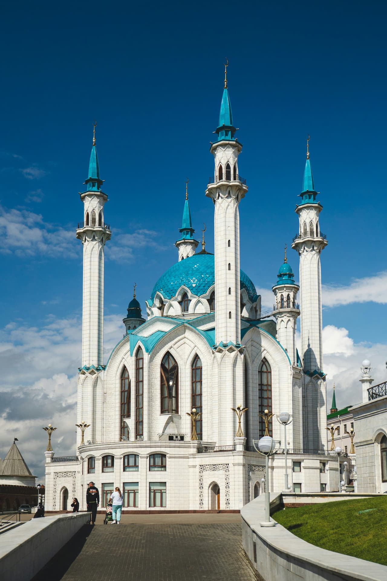 Казанский кремль и Баумана 7