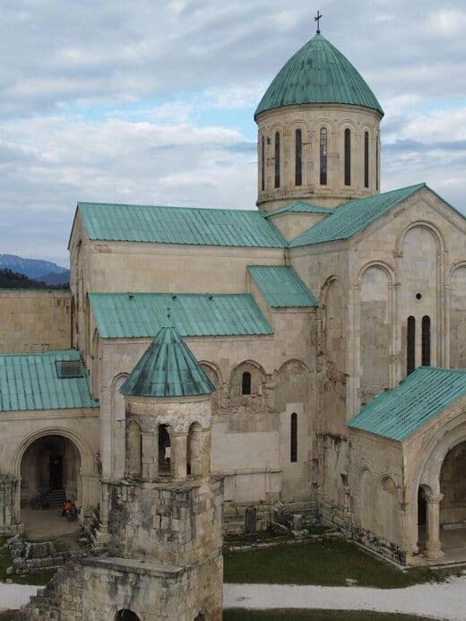 Монастырь Гелати